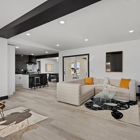 Star Gazers Modern Home On 5 Acres Of Land! Sunfair Heights Εξωτερικό φωτογραφία